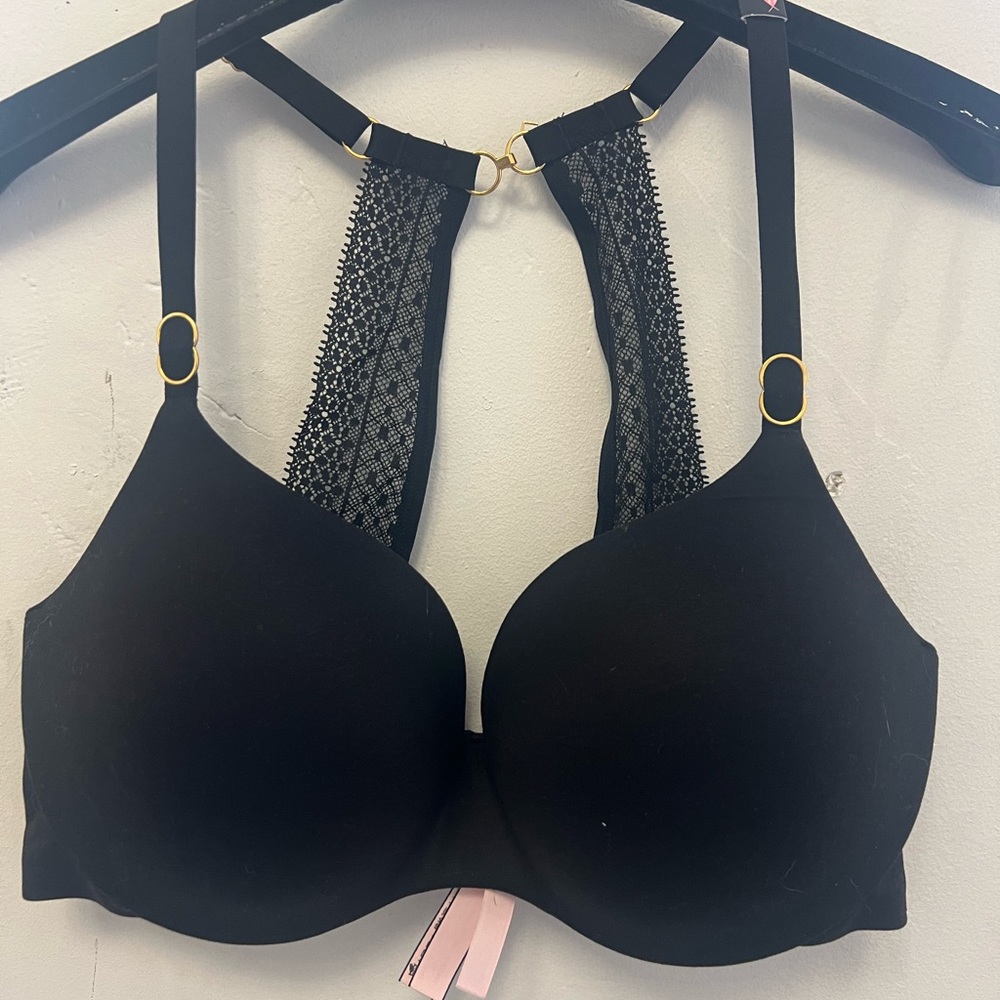 Victoria secrets bra, size 34D, black, new with tags